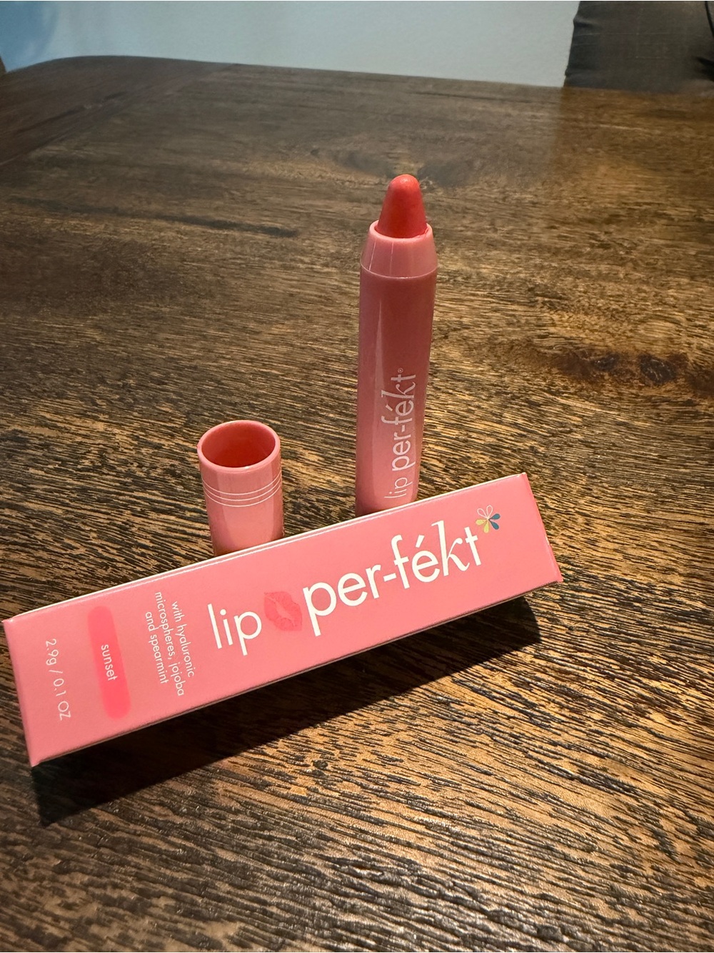 Per-fékt Creamy Pink Lip Crayon — Soft Pink Shade